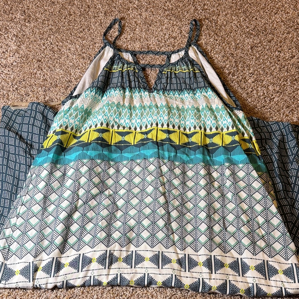 Prana Geometric Green and Black Maxi Dress - Picture 4 of 4